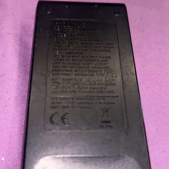 SONY REMOTE COMMANDER Universal remote Silver 7 functions used RM-v310 IR remote - Picture 5 of 7